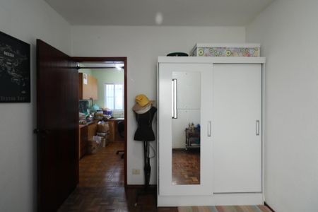 Casa à venda com 350m², 3 quartos e 3 vagas Casa à venda com 350m², 3 quartos e 3 vagasQuarto 1