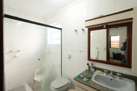 Casa à venda com 350m², 3 quartos e 3 vagas Casa à venda com 350m², 3 quartos e 3 vagasBanheiro da Suíte