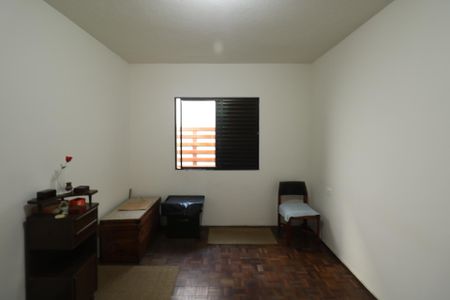 Casa à venda com 350m², 3 quartos e 3 vagas Casa à venda com 350m², 3 quartos e 3 vagasSuíte