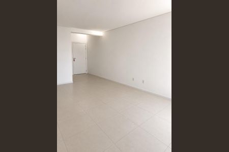 Apartamento para alugar com 117m², 2 quartos e 1 vaga Apartamento para alugar com 117m², 2 quartos e 1 vagaCozinha