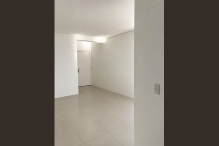 Apartamento para alugar com 117m², 2 quartos e 1 vaga Apartamento para alugar com 117m², 2 quartos e 1 vagaCozinha