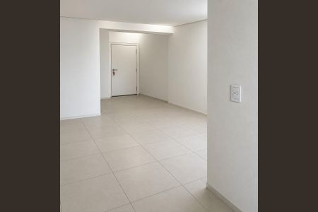 Apartamento para alugar com 117m², 2 quartos e 1 vaga Apartamento para alugar com 117m², 2 quartos e 1 vagaCozinha