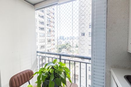 Apartamento à venda com 43m², 1 quarto e 1 vaga Apartamento à venda com 43m², 1 quarto e 1 vagaVaranda