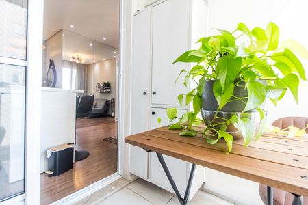 Apartamento à venda com 43m², 1 quarto e 1 vaga Apartamento à venda com 43m², 1 quarto e 1 vagaÁrea de Serviço