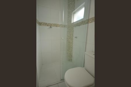 Casa para alugar com 177m², 3 quartos e 3 vagasBanheiro social 