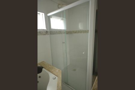 Casa para alugar com 177m², 3 quartos e 3 vagasBanheiro da Suíte 