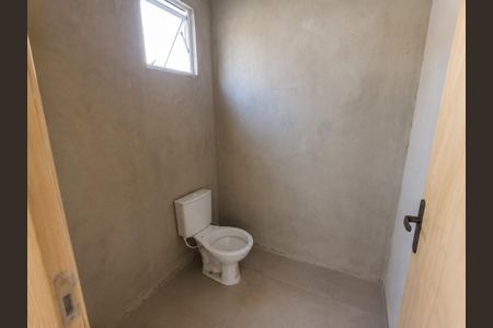 Banheiro 2 de casa para alugar com 2 quartos, 60m² em Fazenda esperança, Cachoeirinha