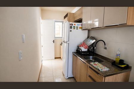 Cozinha de casa para alugar com 2 quartos, 60m² em Fazenda esperança, Cachoeirinha