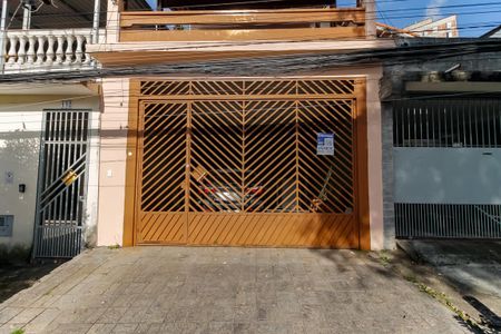 Casa à venda com 200m², 3 quartos e 2 vagas Casa à venda com 200m², 3 quartos e 2 vagasPortão garagem