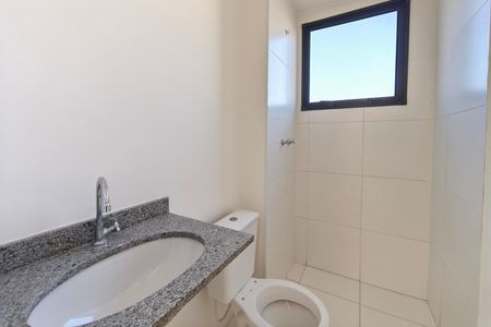 Apartamento à venda com 43m², 2 quartos e 1 vaga Apartamento à venda com 43m², 2 quartos e 1 vagaBanheiro