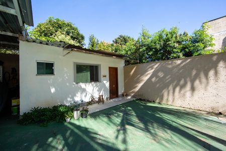 Casa para alugar com 235m², 4 quartos e 7 vagas Casa para alugar com 235m², 4 quartos e 7 vagasEDICULA