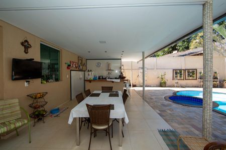 Casa para alugar com 235m², 4 quartos e 7 vagas Casa para alugar com 235m², 4 quartos e 7 vagasESPACO GOURMET