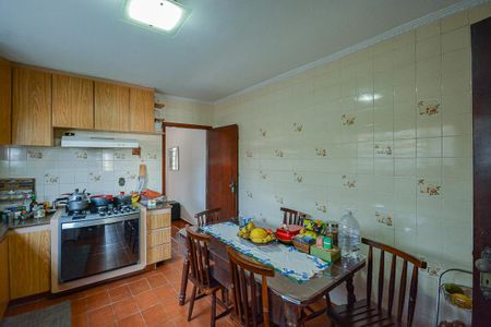 Casa à venda com 150m², 3 quartos e 3 vagas Casa à venda com 150m², 3 quartos e 3 vagasCozinha