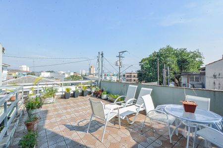Casa à venda com 150m², 3 quartos e 3 vagas Casa à venda com 150m², 3 quartos e 3 vagasSacada