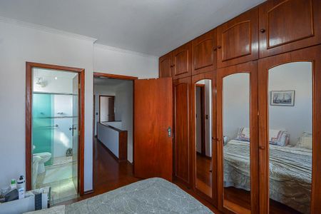 Casa à venda com 150m², 3 quartos e 3 vagas Casa à venda com 150m², 3 quartos e 3 vagasSuíte 1