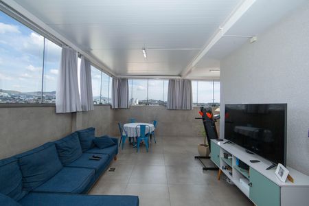 Apartamento à venda com 150m², 3 quartos e 2 vagas Apartamento à venda com 150m², 3 quartos e 2 vagasCOBERTURA