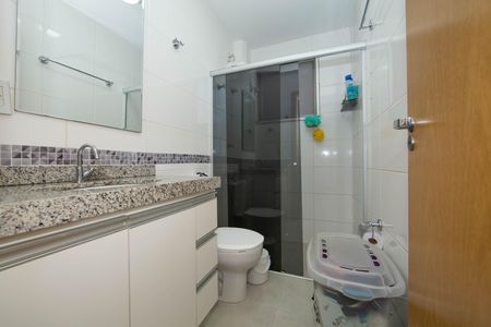 Apartamento à venda com 150m², 3 quartos e 2 vagas Apartamento à venda com 150m², 3 quartos e 2 vagasBANHEIRO1