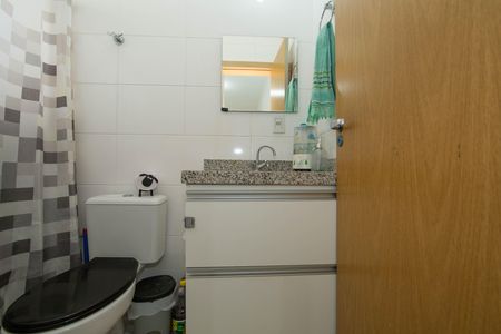 Apartamento à venda com 150m², 3 quartos e 2 vagas Apartamento à venda com 150m², 3 quartos e 2 vagasBANHEIRO3