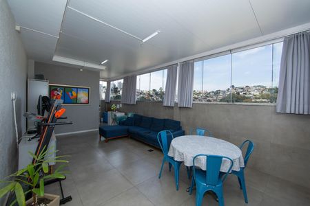 Apartamento à venda com 150m², 3 quartos e 2 vagas Apartamento à venda com 150m², 3 quartos e 2 vagasCOBERTURA