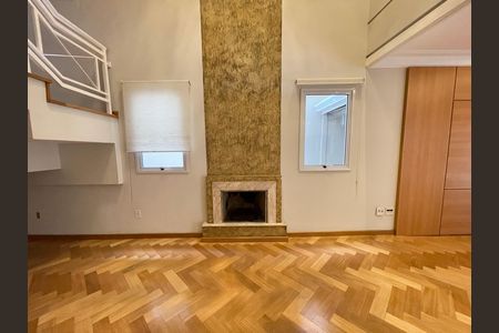 Sala de casa de condomínio para alugar com 4 quartos, 230m² em Parque dos Principes, São Paulo