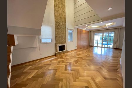 Sala de casa de condomínio para alugar com 4 quartos, 230m² em Parque dos Principes, São Paulo