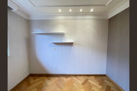 Casa de condomínio para alugar com 230m², 4 quartos e 4 vagas Casa de condomínio para alugar com 230m², 4 quartos e 4 vagasQuarto 3