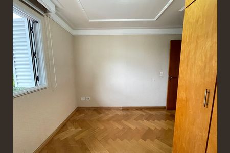 Casa de condomínio para alugar com 230m², 4 quartos e 4 vagas Casa de condomínio para alugar com 230m², 4 quartos e 4 vagasQuarto 1