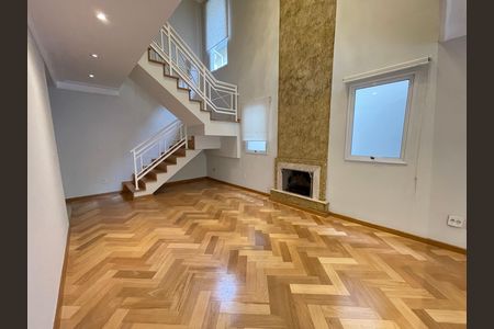 Casa de condomínio para alugar com 230m², 4 quartos e 4 vagas Casa de condomínio para alugar com 230m², 4 quartos e 4 vagasSala