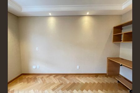 Casa de condomínio para alugar com 230m², 4 quartos e 4 vagas Casa de condomínio para alugar com 230m², 4 quartos e 4 vagasQuarto 4