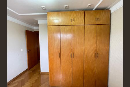 Casa de condomínio para alugar com 230m², 4 quartos e 4 vagas Casa de condomínio para alugar com 230m², 4 quartos e 4 vagasQuarto 1