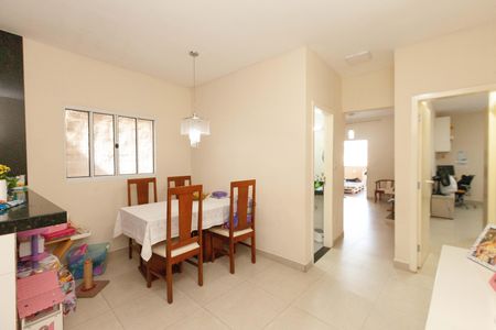 Casa para alugar com 180m², 3 quartos e 3 vagas