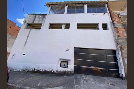 Casa para alugar com 180m², 3 quartos e 3 vagas