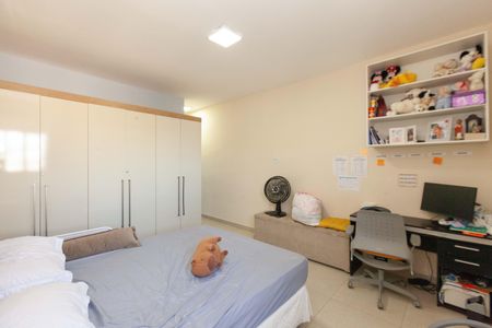 Casa para alugar com 180m², 3 quartos e 3 vagas