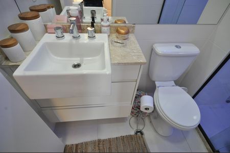 Apartamento à venda com 60m², 2 quartos e 2 vagasBanheiro do Quarto Suíte