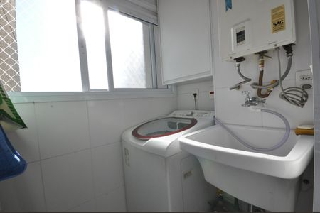 Apartamento à venda com 60m², 2 quartos e 2 vagasÁrea de Serviço