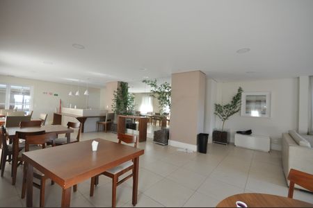 Apartamento à venda com 60m², 2 quartos e 2 vagasÁrea comum - Salão de festas