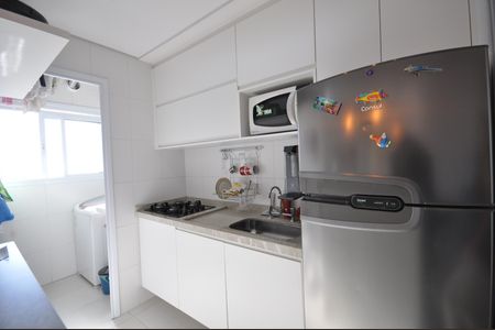 Apartamento à venda com 60m², 2 quartos e 2 vagasCozinha