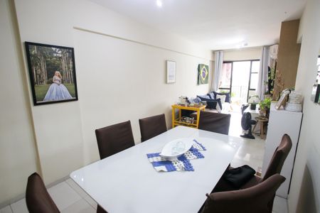 Apartamento à venda com 98m², 3 quartos e 1 vagaSala de Jantar