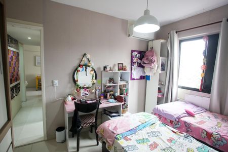 Apartamento à venda com 98m², 3 quartos e 1 vagaQuarto 2