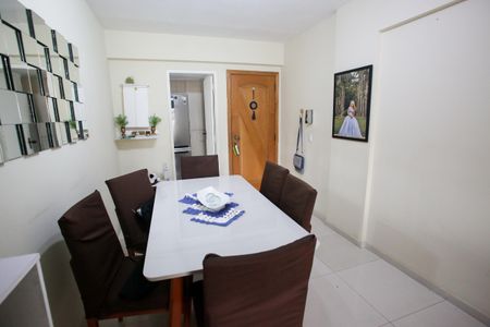 Apartamento à venda com 98m², 3 quartos e 1 vagaSala de Jantar