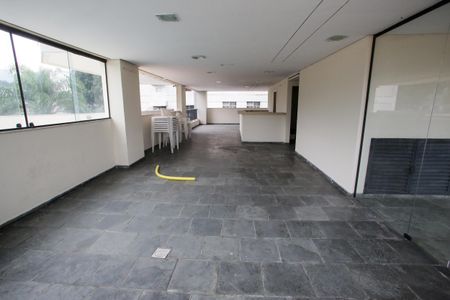 Apartamento à venda com 98m², 3 quartos e 1 vagaÁrea comum - Salão de festas