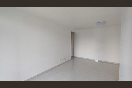 Apartamento para alugar com 2 quartos, 60m² em Jardim Santa Monica, São Paulo