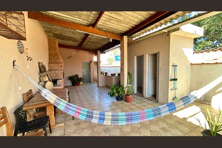 Casa para alugar com 45m², 1 quarto e sem vaga Casa para alugar com 45m², 1 quarto e sem vagaQuintal