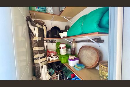 Casa para alugar com 45m², 1 quarto e sem vaga Casa para alugar com 45m², 1 quarto e sem vagaDespensa