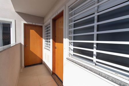 Entrada de apartamento à venda com 1 quarto, 27m² em Vila Mazzei, São Paulo