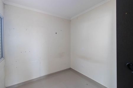 Quarto de apartamento à venda com 1 quarto, 27m² em Vila Mazzei, São Paulo