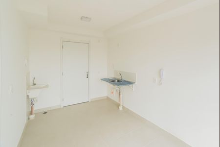 Studio para alugar com 30m², 1 quarto e sem vaga Studio para alugar com 30m², 1 quarto e sem vagaSala/Cozinha
