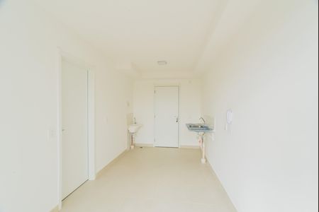 Studio para alugar com 30m², 1 quarto e sem vaga Studio para alugar com 30m², 1 quarto e sem vagaSala/Cozinha