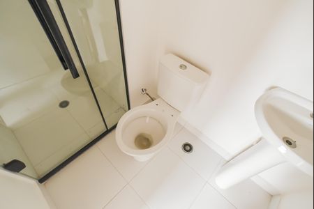 Studio para alugar com 30m², 1 quarto e sem vaga Studio para alugar com 30m², 1 quarto e sem vagaBanheiro