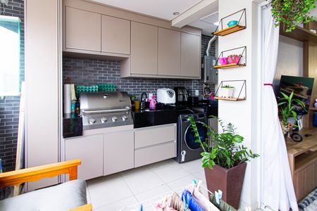 Apartamento à venda com 79m², 3 quartos e 1 vaga Apartamento à venda com 79m², 3 quartos e 1 vagaVaranda / Área de Serviço